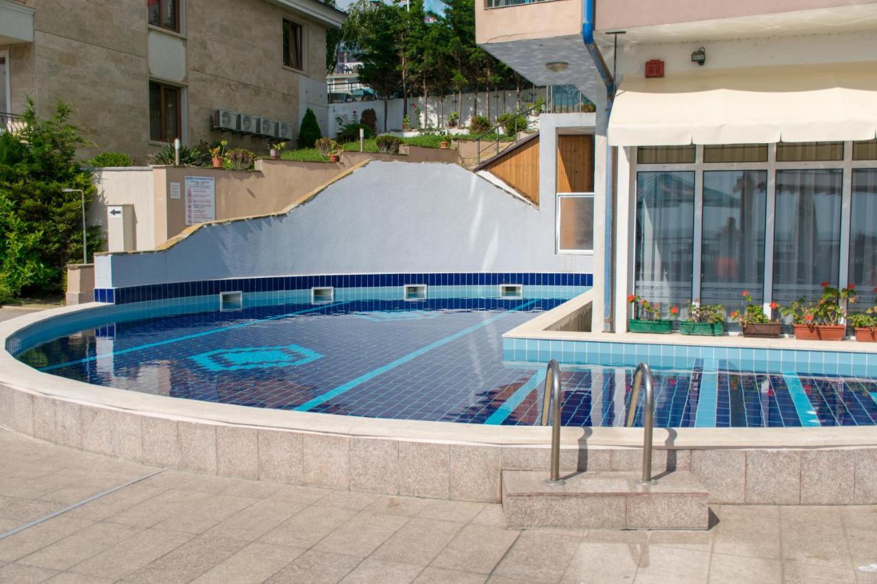 אובזור Paraiso Theopolis מראה חיצוני תמונה