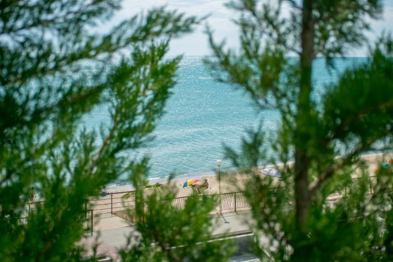 אובזור Paraiso Theopolis מראה חיצוני תמונה